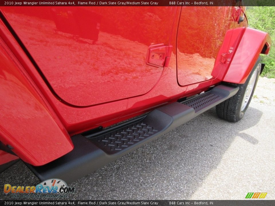2010 Jeep Wrangler Unlimited Sahara 4x4 Flame Red / Dark Slate Gray/Medium Slate Gray Photo #11