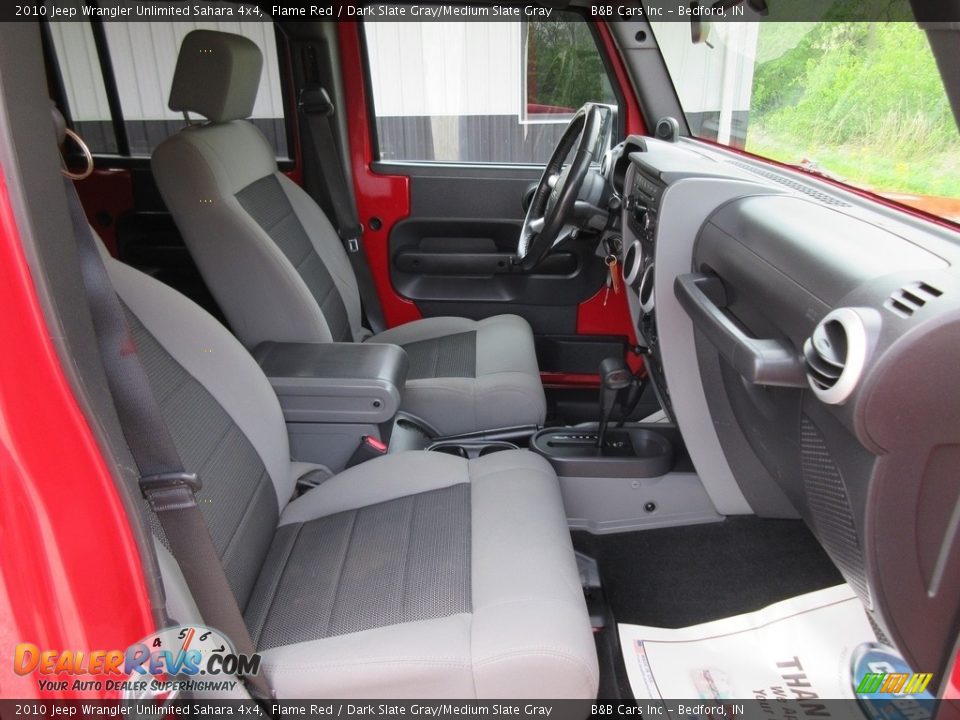 2010 Jeep Wrangler Unlimited Sahara 4x4 Flame Red / Dark Slate Gray/Medium Slate Gray Photo #30