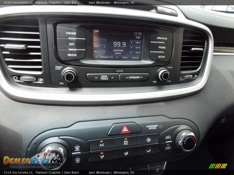 2016 Kia Sorento LX Platinum Graphite / Satin Black Photo #17