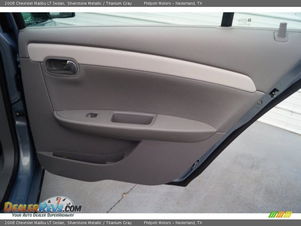 2008 Chevrolet Malibu LT Sedan Silverstone Metallic / Titanium Gray Photo #12