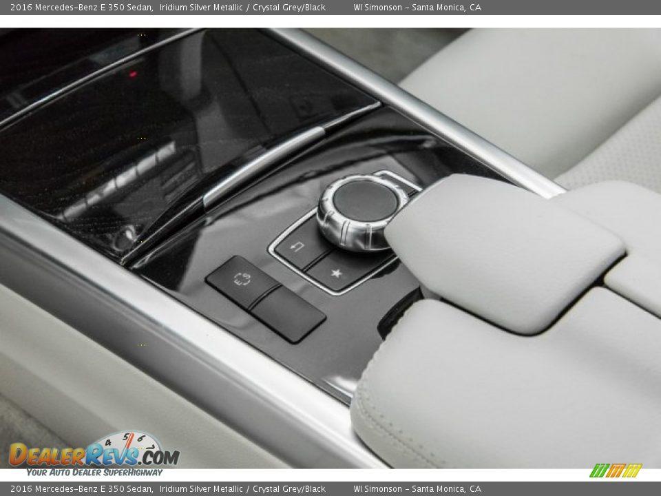 2016 Mercedes-Benz E 350 Sedan Iridium Silver Metallic / Crystal Grey/Black Photo #19