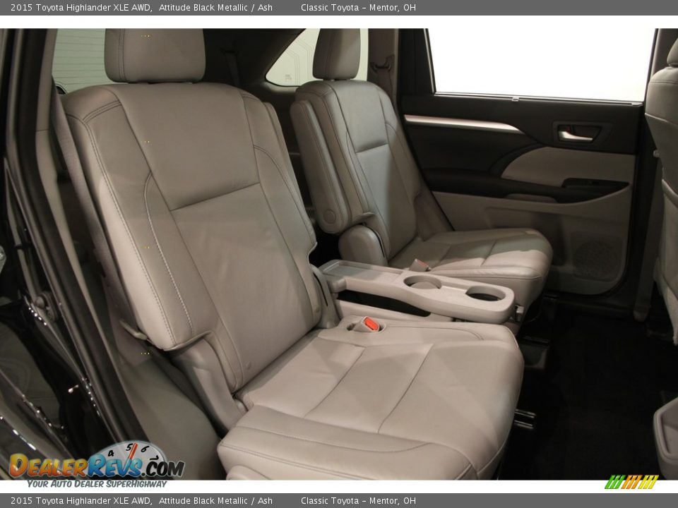2015 Toyota Highlander XLE AWD Attitude Black Metallic / Ash Photo #14