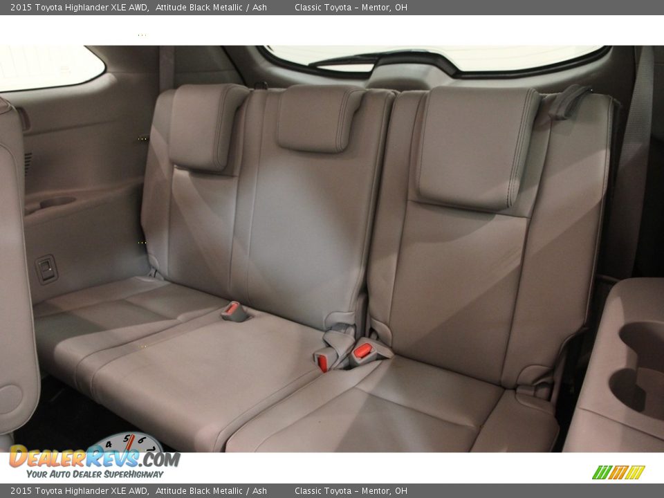 2015 Toyota Highlander XLE AWD Attitude Black Metallic / Ash Photo #18