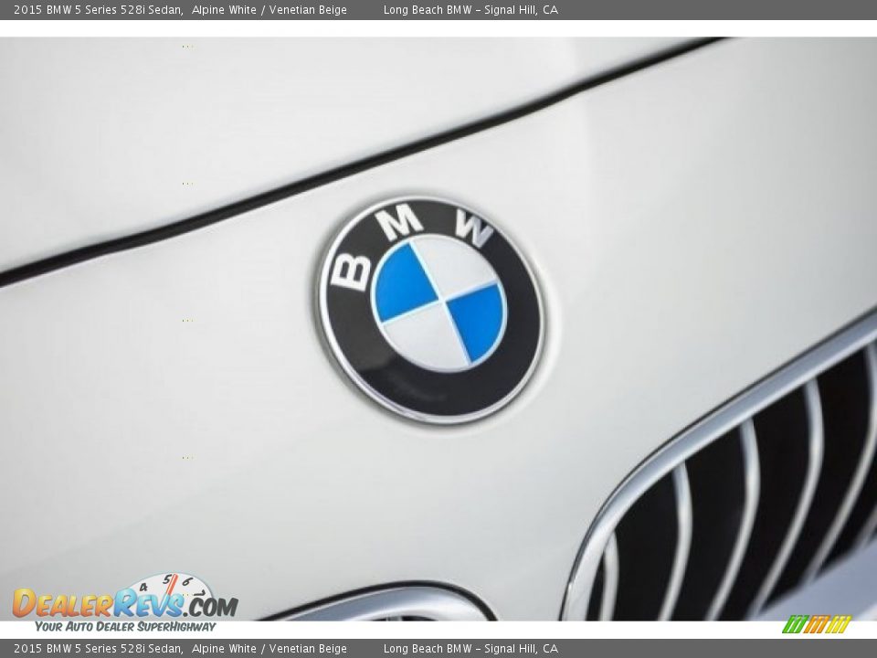 2015 BMW 5 Series 528i Sedan Alpine White / Venetian Beige Photo #26