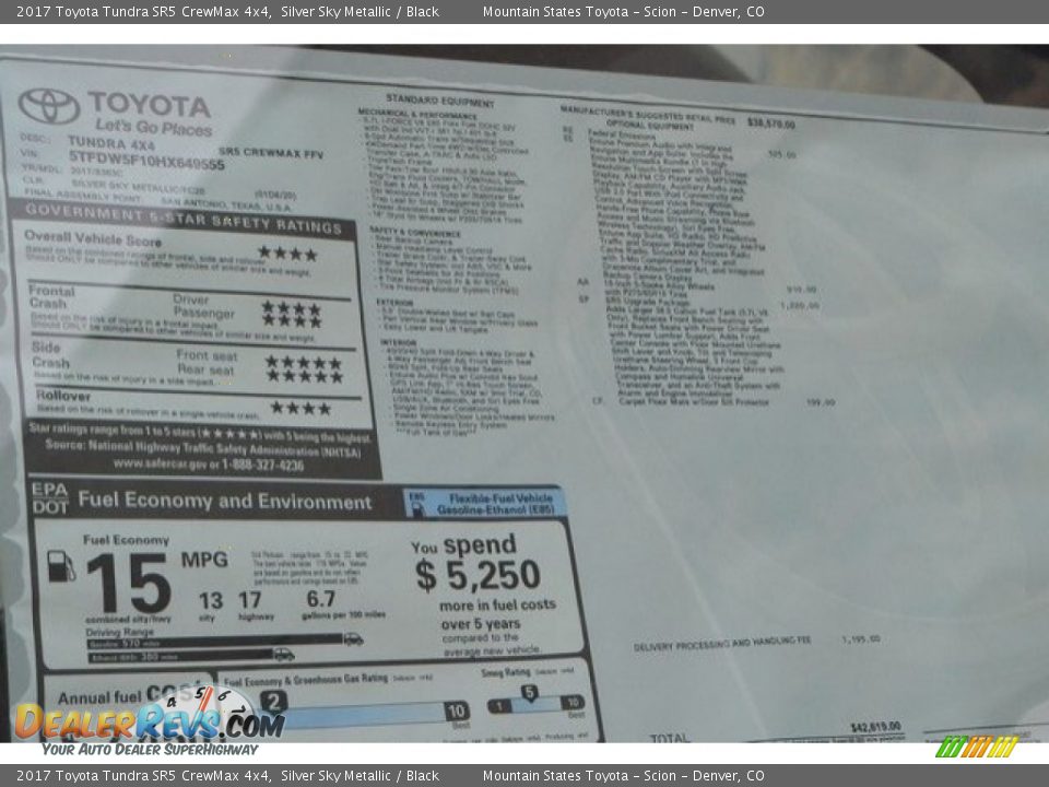 2017 Toyota Tundra SR5 CrewMax 4x4 Silver Sky Metallic / Black Photo #10