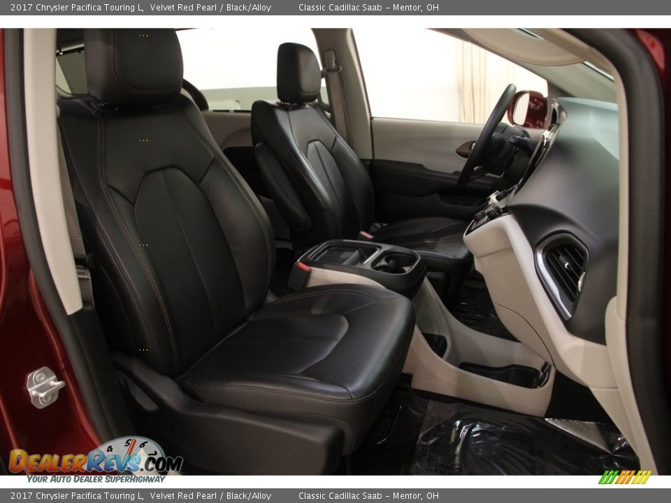 2017 Chrysler Pacifica Touring L Velvet Red Pearl / Black/Alloy Photo #13