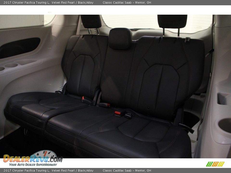 2017 Chrysler Pacifica Touring L Velvet Red Pearl / Black/Alloy Photo #15