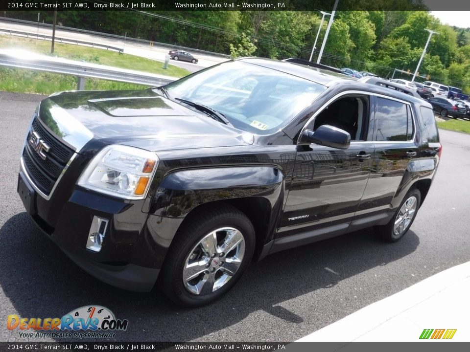 Front 3/4 View of 2014 GMC Terrain SLT AWD Photo #6