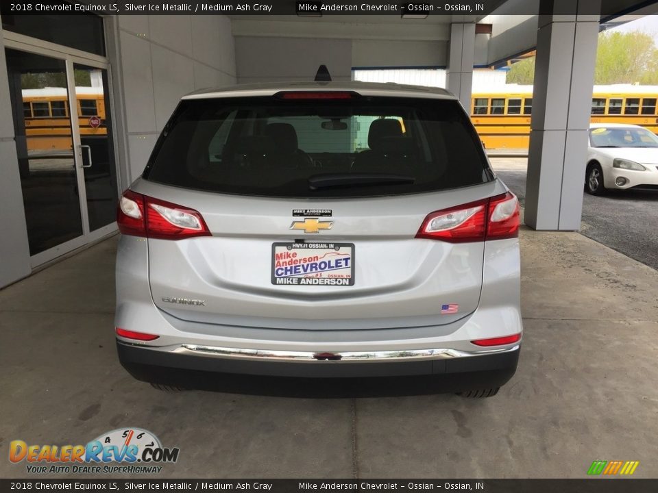 2018 Chevrolet Equinox LS Silver Ice Metallic / Medium Ash Gray Photo #10