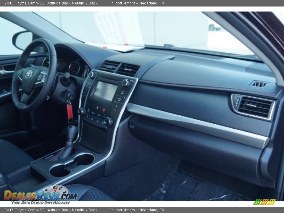 2015 Toyota Camry SE Attitude Black Metallic / Black Photo #5