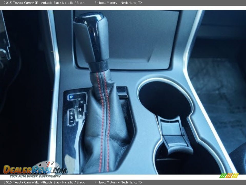 2015 Toyota Camry SE Attitude Black Metallic / Black Photo #24