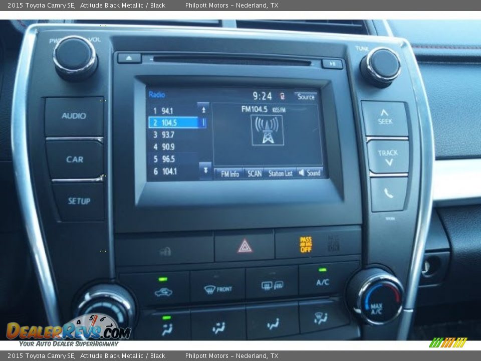 2015 Toyota Camry SE Attitude Black Metallic / Black Photo #25