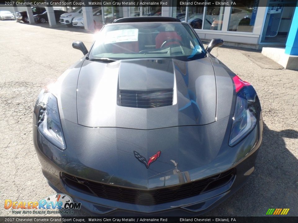 2017 Chevrolet Corvette Grand Sport Coupe Watkins Glen Gray Metallic / Adrenaline Red Photo #4