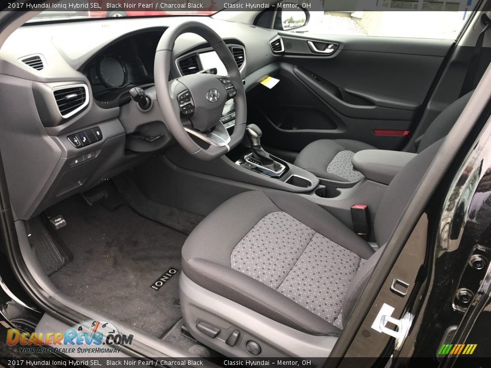 Charcoal Black Interior - 2017 Hyundai Ioniq Hybrid SEL Photo #4