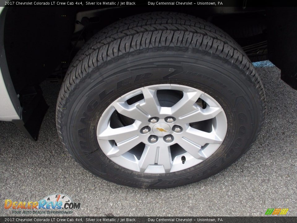 2017 Chevrolet Colorado LT Crew Cab 4x4 Silver Ice Metallic / Jet Black Photo #3