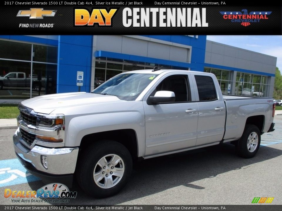 2017 Chevrolet Silverado 1500 LT Double Cab 4x4 Silver Ice Metallic / Jet Black Photo #1