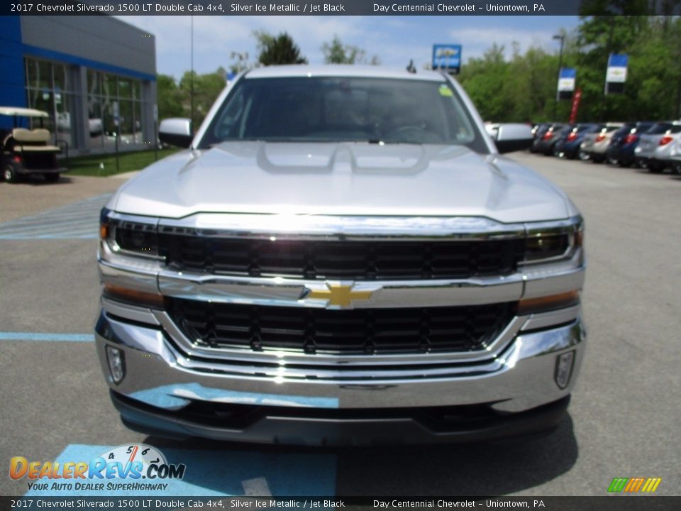 2017 Chevrolet Silverado 1500 LT Double Cab 4x4 Silver Ice Metallic / Jet Black Photo #9