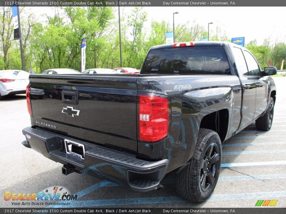 2017 Chevrolet Silverado 1500 Custom Double Cab 4x4 Black / Dark Ash/Jet Black Photo #6