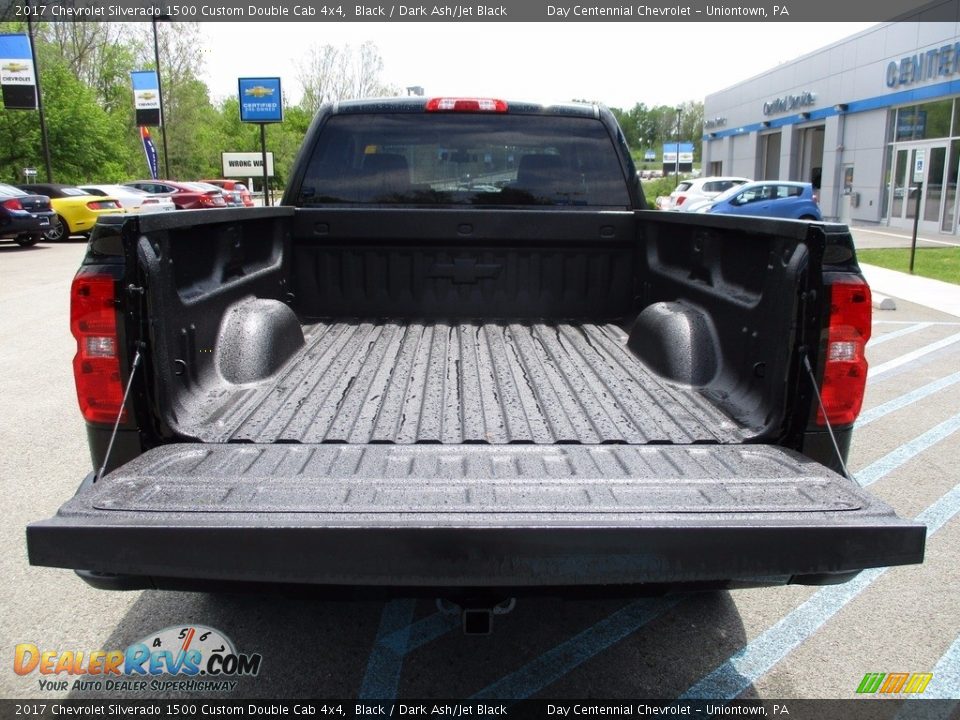 2017 Chevrolet Silverado 1500 Custom Double Cab 4x4 Black / Dark Ash/Jet Black Photo #7