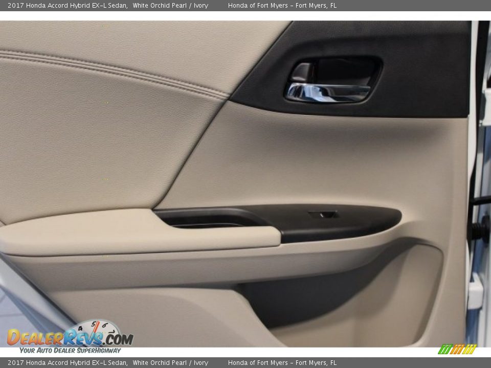 2017 Honda Accord Hybrid EX-L Sedan White Orchid Pearl / Ivory Photo #29