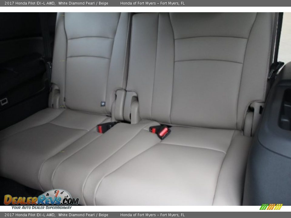 2017 Honda Pilot EX-L AWD White Diamond Pearl / Beige Photo #30