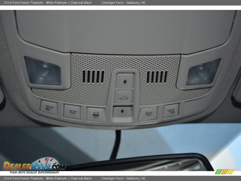 2014 Ford Fusion Titanium White Platinum / Charcoal Black Photo #24