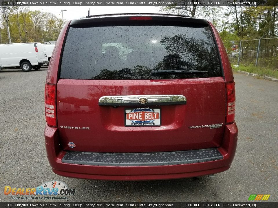 2010 Chrysler Town & Country Touring Deep Cherry Red Crystal Pearl / Dark Slate Gray/Light Shale Photo #8