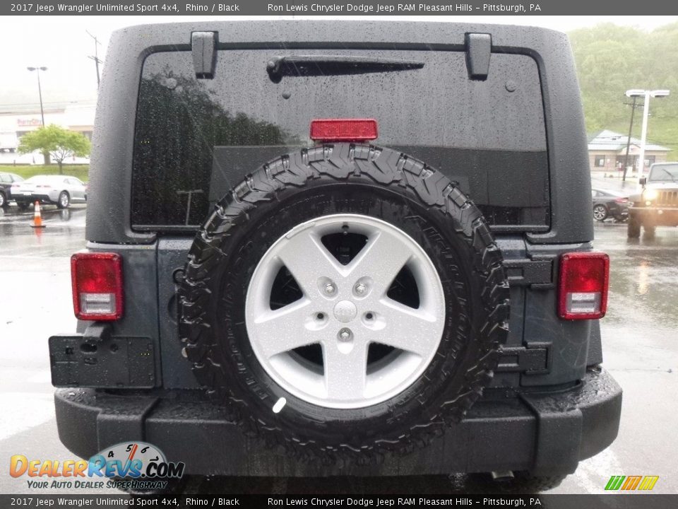 2017 Jeep Wrangler Unlimited Sport 4x4 Rhino / Black Photo #4