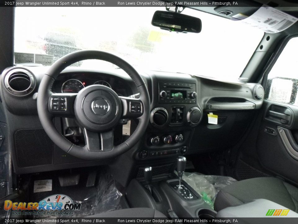 2017 Jeep Wrangler Unlimited Sport 4x4 Rhino / Black Photo #13