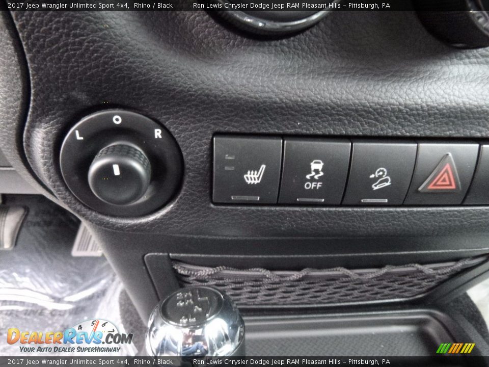 2017 Jeep Wrangler Unlimited Sport 4x4 Rhino / Black Photo #18