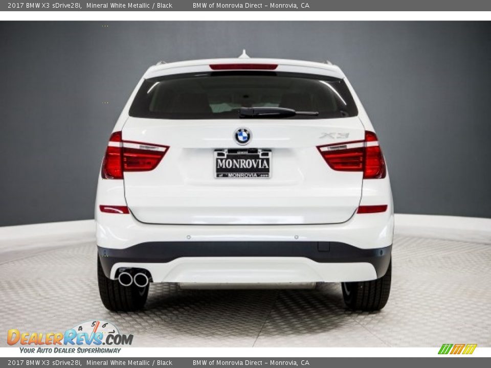 2017 BMW X3 sDrive28i Mineral White Metallic / Black Photo #4