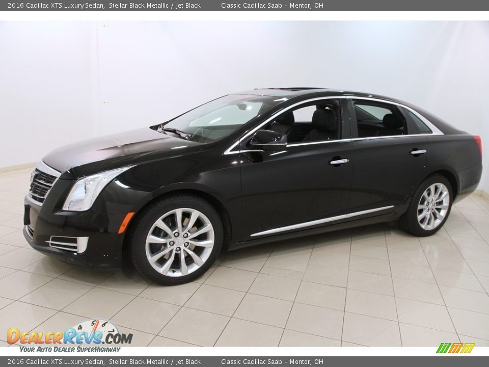2016 Cadillac XTS Luxury Sedan Stellar Black Metallic / Jet Black Photo #3