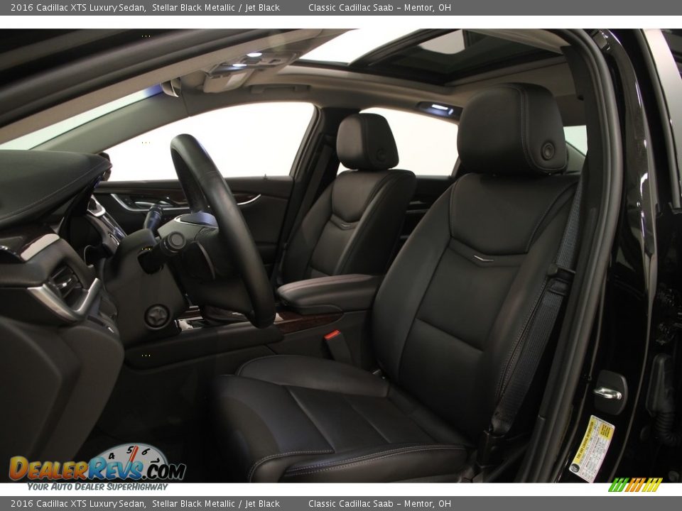 2016 Cadillac XTS Luxury Sedan Stellar Black Metallic / Jet Black Photo #4