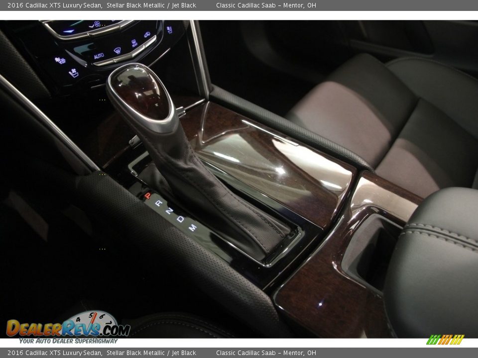 2016 Cadillac XTS Luxury Sedan Stellar Black Metallic / Jet Black Photo #8
