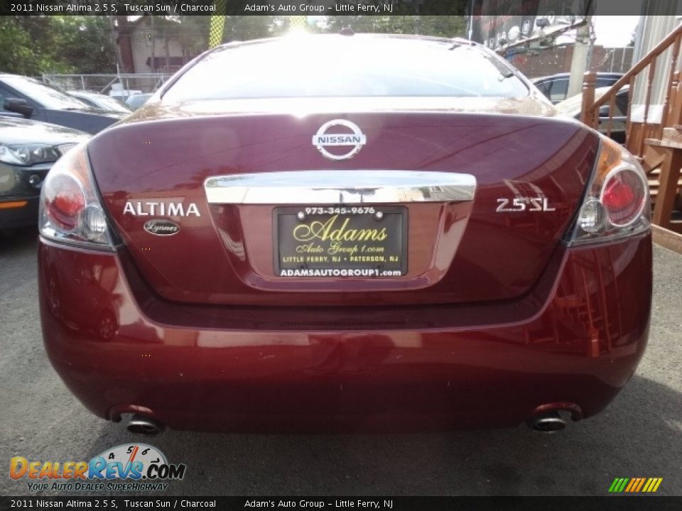 2011 Nissan Altima 2.5 S Tuscan Sun / Charcoal Photo #5