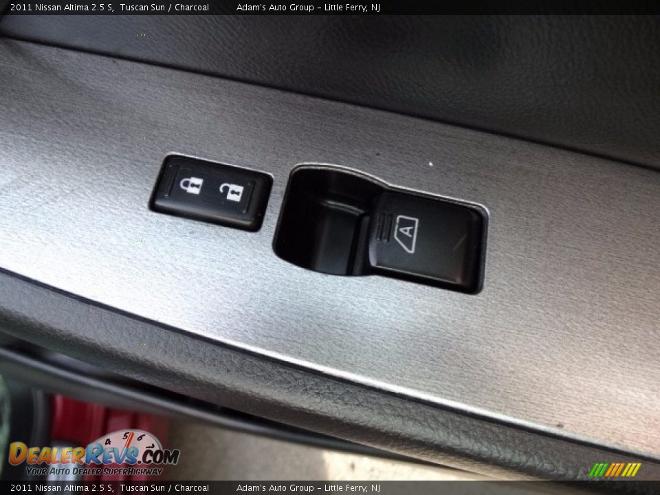 2011 Nissan Altima 2.5 S Tuscan Sun / Charcoal Photo #15
