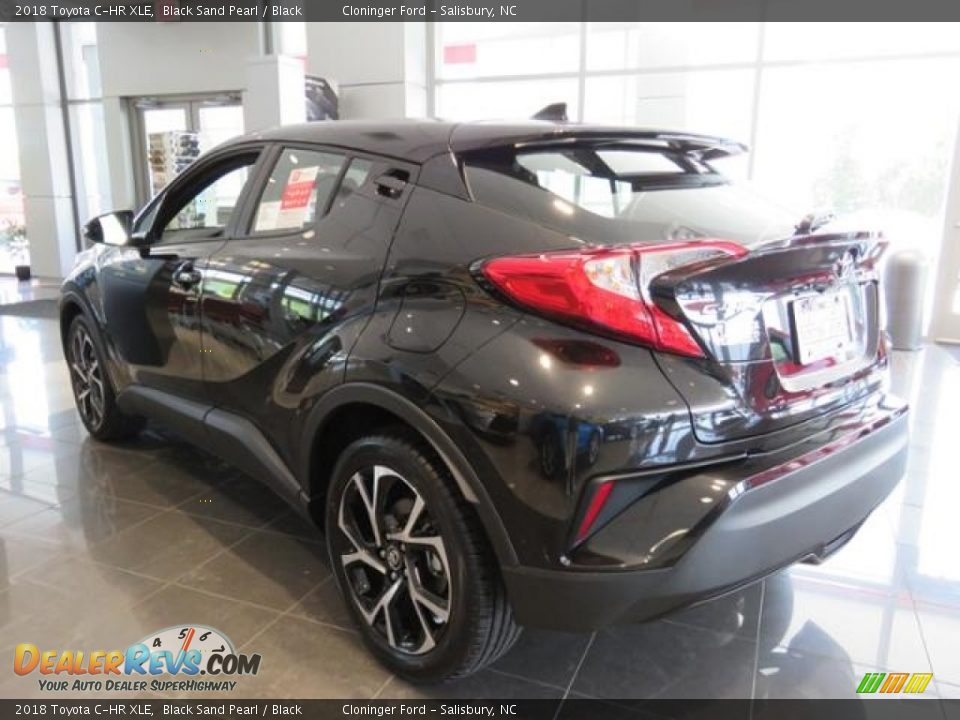 2018 Toyota C-HR XLE Black Sand Pearl / Black Photo #4