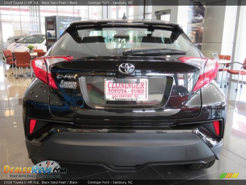 2018 Toyota C-HR XLE Black Sand Pearl / Black Photo #5