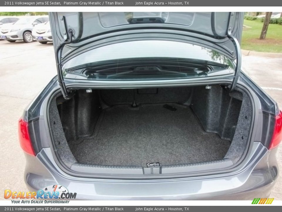 2011 Volkswagen Jetta SE Sedan Platinum Gray Metallic / Titan Black Photo #20