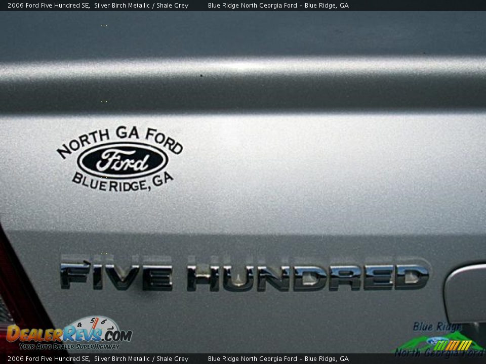 2006 Ford Five Hundred SE Silver Birch Metallic / Shale Grey Photo #32