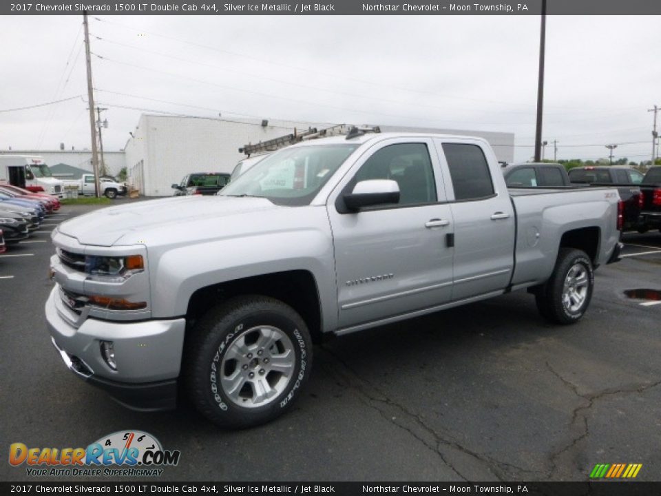2017 Chevrolet Silverado 1500 LT Double Cab 4x4 Silver Ice Metallic / Jet Black Photo #1