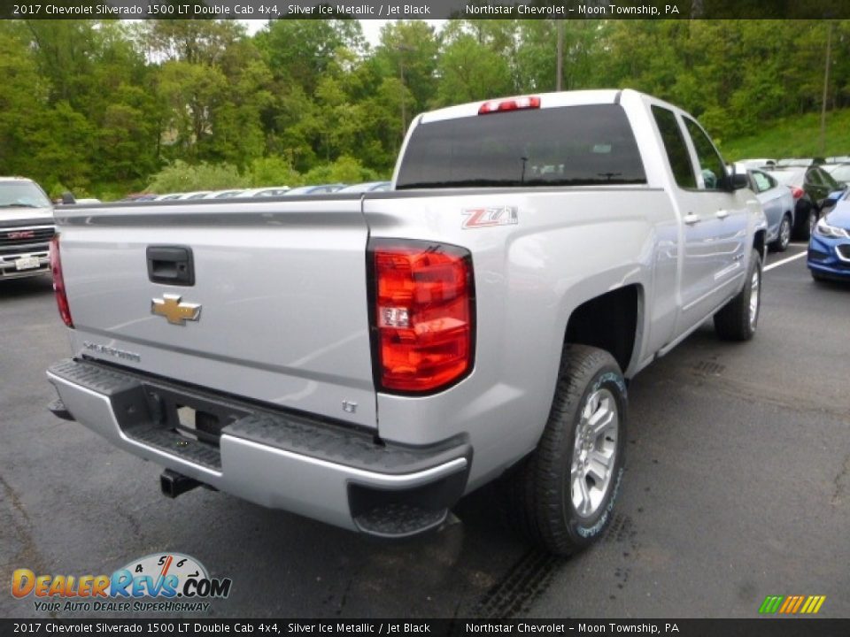 2017 Chevrolet Silverado 1500 LT Double Cab 4x4 Silver Ice Metallic / Jet Black Photo #5
