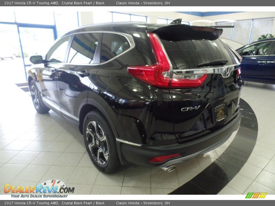 2017 Honda CR-V Touring AWD Crystal Black Pearl / Black Photo #2