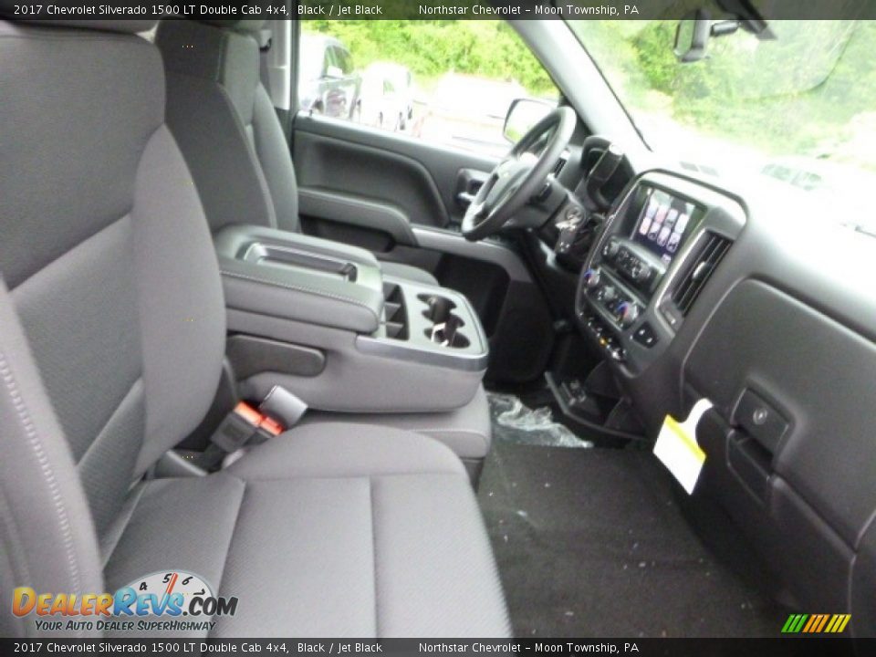 2017 Chevrolet Silverado 1500 LT Double Cab 4x4 Black / Jet Black Photo #11