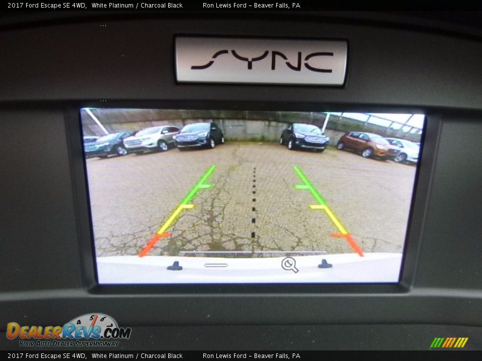 2017 Ford Escape SE 4WD White Platinum / Charcoal Black Photo #18
