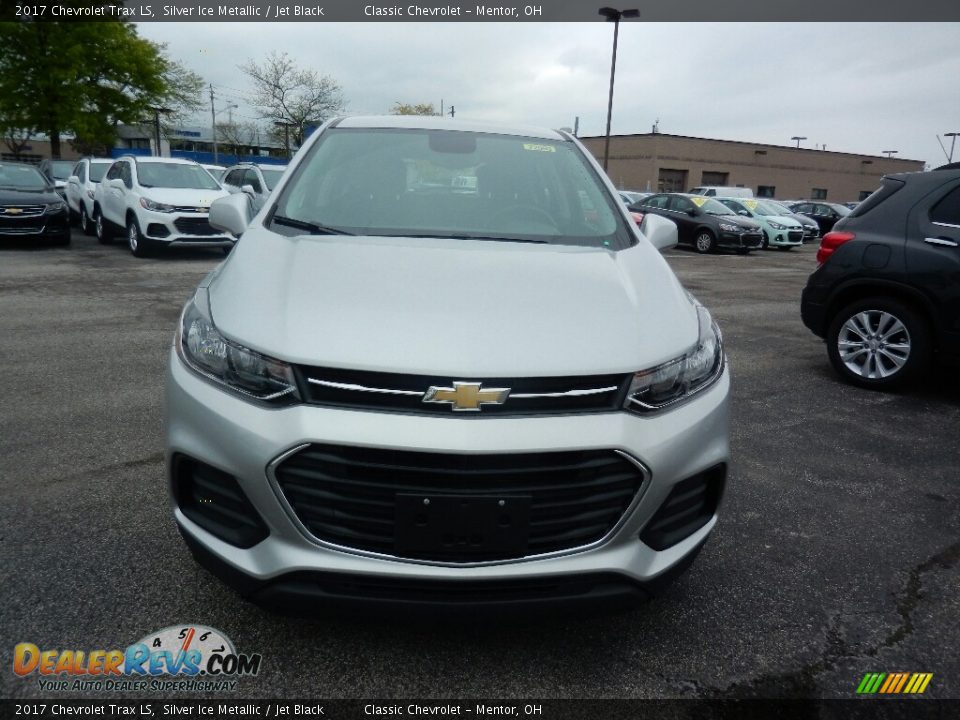 2017 Chevrolet Trax LS Silver Ice Metallic / Jet Black Photo #2