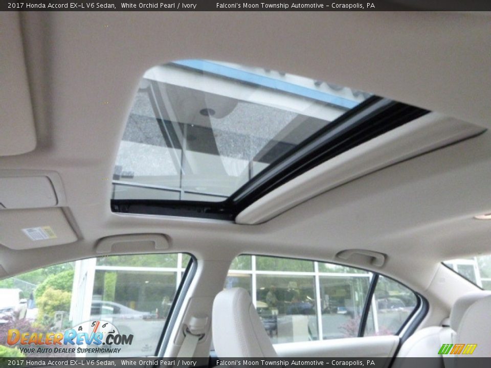 2017 Honda Accord EX-L V6 Sedan White Orchid Pearl / Ivory Photo #12