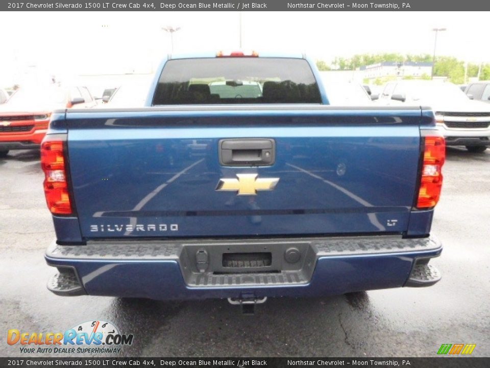 2017 Chevrolet Silverado 1500 LT Crew Cab 4x4 Deep Ocean Blue Metallic / Jet Black Photo #4