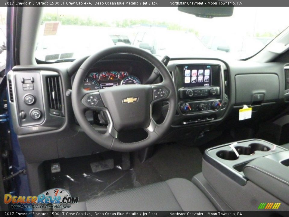 2017 Chevrolet Silverado 1500 LT Crew Cab 4x4 Deep Ocean Blue Metallic / Jet Black Photo #18