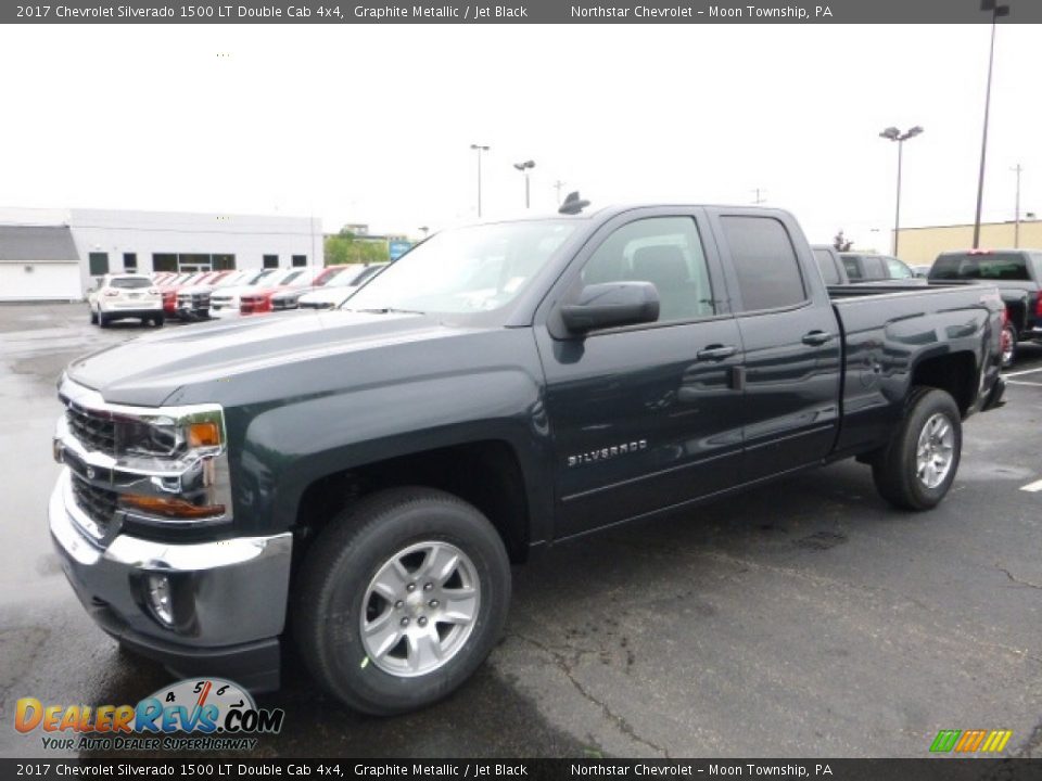 2017 Chevrolet Silverado 1500 LT Double Cab 4x4 Graphite Metallic / Jet Black Photo #1